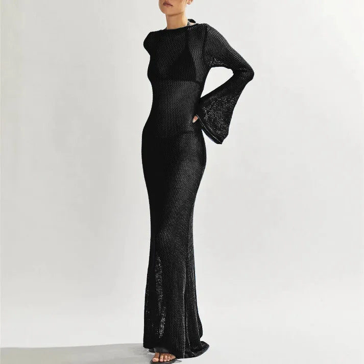 Dreamy Knit Beach Maxi Dress — Backless Elegance for Summer 2025